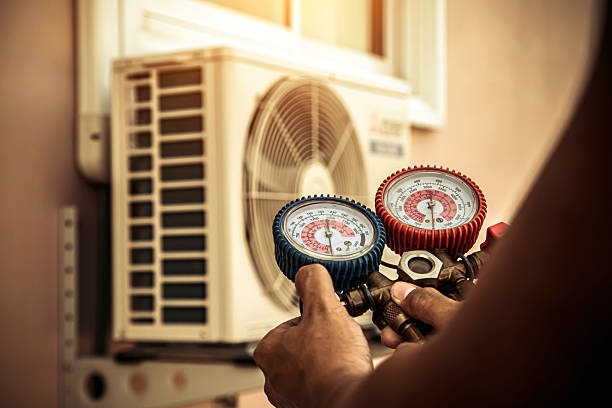 Professional Hvac technician working in Mc Causland, IA